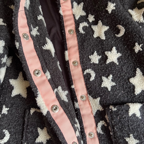 Girls Cat & Jack Gray and White Stars Coat - Picture 4 of 7